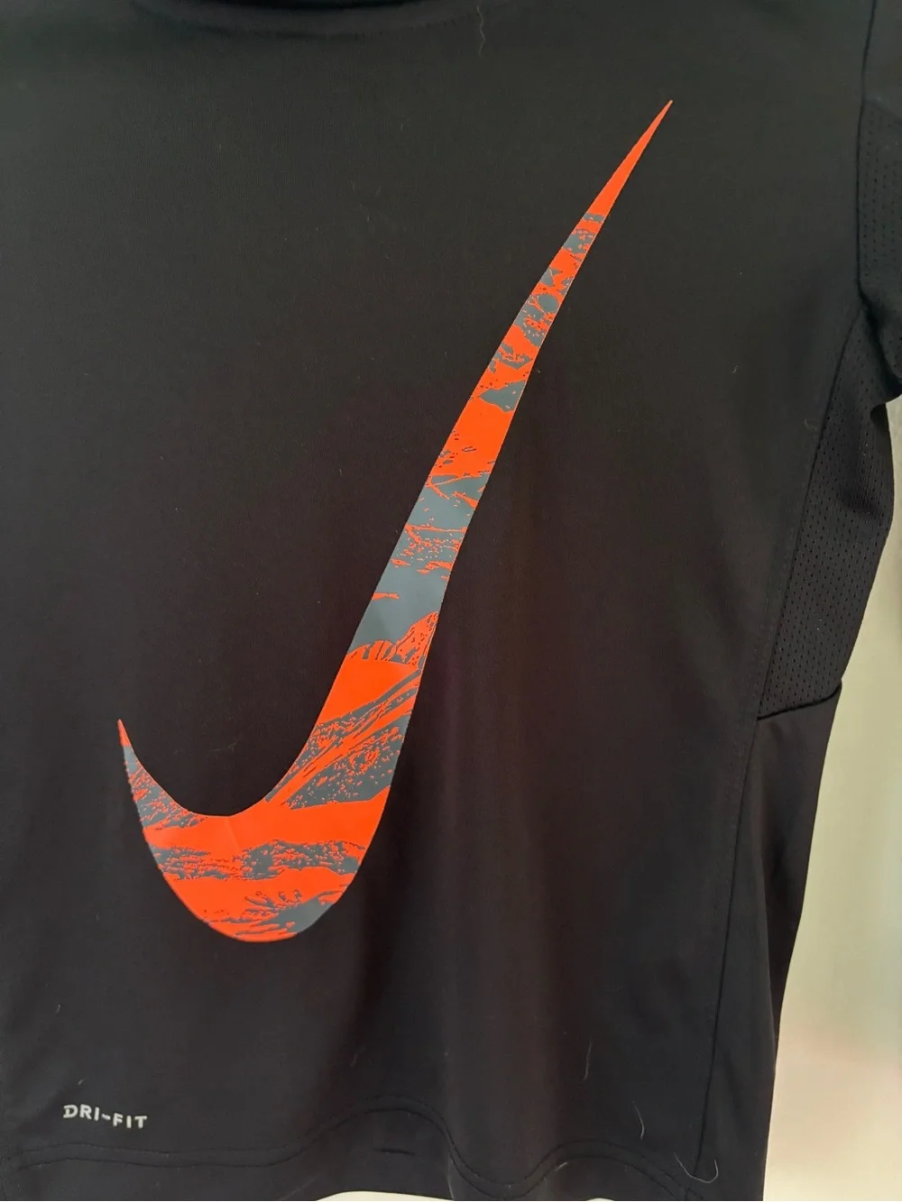 EUC LN Nike hoodie bundle boy's 4-5